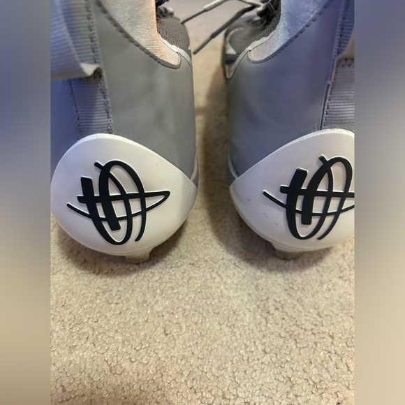 Size 16 Nike Huarache Metal Baseball Cleats l - Picture 8 of 11